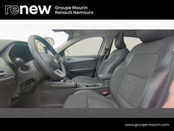 Photo 16 du bon plan RENAULT Arkana 1.6 E-Tech hybride 145ch Techno -22 occasion à 18490 €