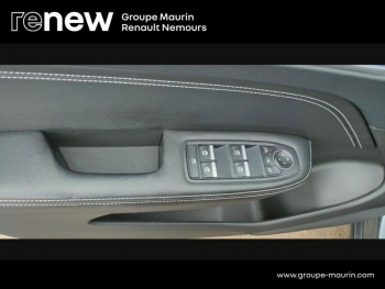 Photo 18 du bon plan RENAULT Arkana 1.6 E-Tech hybride 145ch Techno -22 occasion à 18490 €