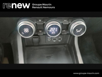Photo 26 du bon plan RENAULT Arkana 1.6 E-Tech hybride 145ch Techno -22 occasion à 18490 €