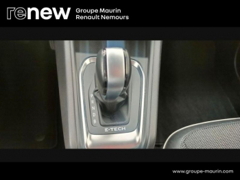 Photo 28 du bon plan RENAULT Captur 1.6 E-Tech hybride 145ch Intens -21 occasion à 17450 €