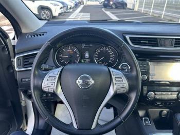 Photo 15 du bon plan NISSAN Qashqai 1.6 dCi 130ch Acenta Xtronic occasion à 12990 €