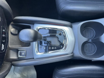 Photo 17 du bon plan NISSAN Qashqai 1.6 dCi 130ch Acenta Xtronic occasion à 12990 €