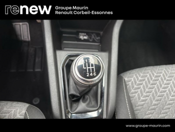 Photo 29 du bon plan RENAULT Clio 1.0 TCe 90ch Limited -21N occasion à 13780 €