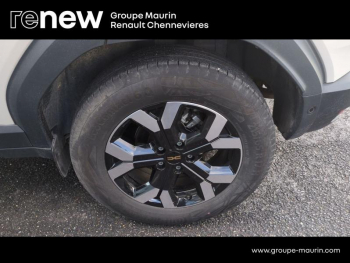 Photo 27 du bon plan DACIA Duster 1.6 hybrid 140ch Extreme occasion à 24499 €