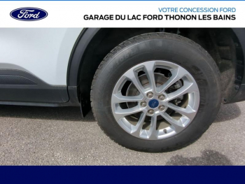 Photo 4 du bon plan FORD Kuga 2.5 Duratec 190ch FHEV E85 Titanium BVA occasion à 22790 €