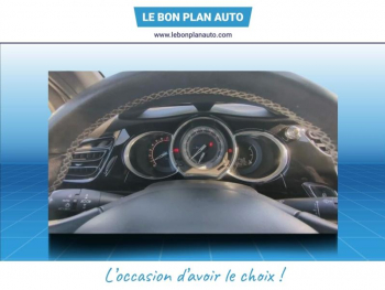 Photo 14 du bon plan DS DS 3 Cabrio PureTech 110ch So Chic S&S occasion à 7490 €
