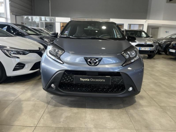 Photo 2 du bon plan TOYOTA Aygo X 1.0 VVT-i 72ch Design S-CVT Pack Zen occasion à 16390 €
