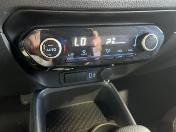 Photo 5 du bon plan TOYOTA Aygo X 1.0 VVT-i 72ch Design S-CVT Pack Zen occasion à 16390 €