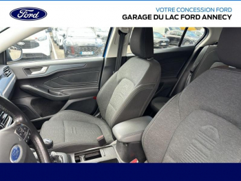 Photo 21 du bon plan FORD Focus 1.0 EcoBoost 125ch Active Business occasion à 15990 €