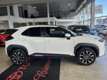 Photo 3 du bon plan TOYOTA Yaris Cross 116h Design AWD Pack Cargo occasion à 23390 €