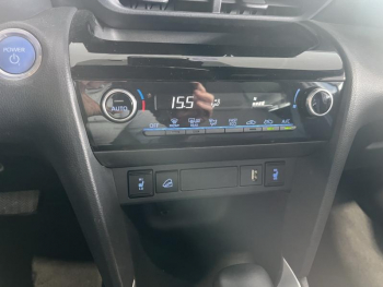 Photo 9 du bon plan TOYOTA Yaris Cross 116h Design AWD Pack Cargo occasion à 23390 €