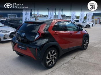Photo 18 du bon plan TOYOTA Aygo X 1.0 VVT-i 72ch Design S-CVT Pack Zen occasion à 15490 €