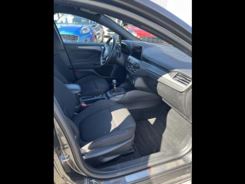 Photo 9 du bon plan FORD Focus 1.0 Flexifuel mHEV 125ch ST-Line Style occasion à 20590 €