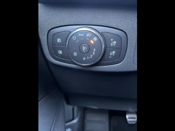 Photo 16 du bon plan FORD Focus 1.0 Flexifuel mHEV 125ch ST-Line Style occasion à 20590 €