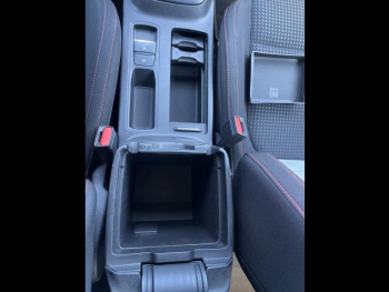 Photo 18 du bon plan FORD Focus 1.0 Flexifuel mHEV 125ch ST-Line Style occasion à 20590 €