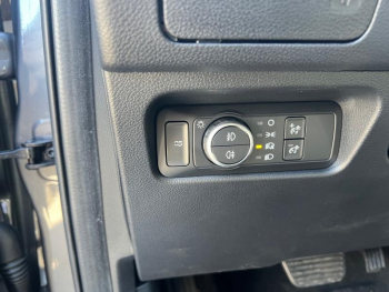 Photo 20 du bon plan FORD Ranger VUL 3.0 EcoBlue V6 240ch Stop&Start Double Cabine Platinum e-4WD BVA10 occasion à 69800 €