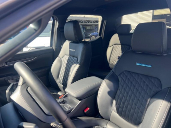 Photo 21 du bon plan FORD Ranger VUL 3.0 EcoBlue V6 240ch Stop&Start Double Cabine Platinum e-4WD BVA10 occasion à 69800 €
