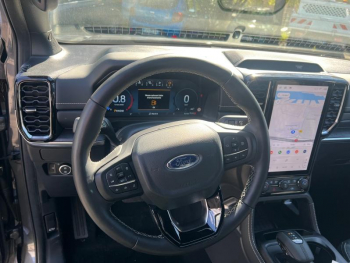 Photo 23 du bon plan FORD Ranger VUL 3.0 EcoBlue V6 240ch Stop&Start Double Cabine Platinum e-4WD BVA10 occasion à 69800 €