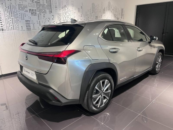 Photo 4 du bon plan LEXUS UX 300e Pack occasion à 17990 €