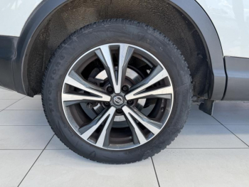 Photo 5 du bon plan NISSAN Qashqai II (J11) Ph2 1.5 dCi 115 N-Connecta DCT 20 occasion à 15490 €