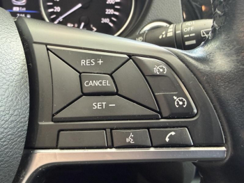 Photo 15 du bon plan NISSAN Qashqai II (J11) Ph2 1.5 dCi 115 N-Connecta DCT 20 occasion à 15490 €