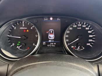 Photo 16 du bon plan NISSAN Qashqai II (J11) Ph2 1.5 dCi 115 N-Connecta DCT 20 occasion à 15490 €