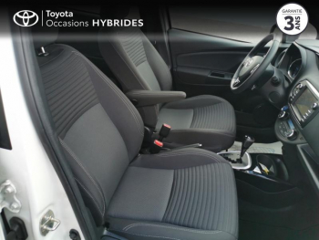 Photo 19 du bon plan TOYOTA Yaris 100h Collection 5p occasion à 14990 €