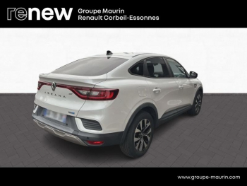 Photo 5 du bon plan RENAULT Arkana 1.6 E-Tech 145ch Business occasion à 17780 €