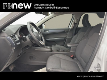Photo 11 du bon plan RENAULT Arkana 1.6 E-Tech 145ch Business occasion à 17780 €