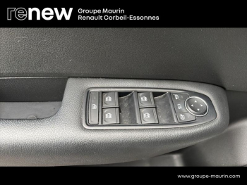 Photo 20 du bon plan RENAULT Arkana 1.6 E-Tech 145ch Business occasion à 17780 €