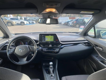 Photo 10 du bon plan TOYOTA C-HR 122h Dynamic Business 2WD E-CVT occasion à 17890 €