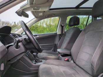 Photo 15 du bon plan VOLKSWAGEN Tiguan 2.0 TDI 150ch Carat DSG7 occasion à 18900 €