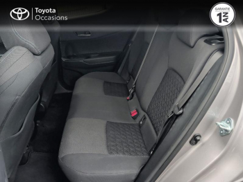 Photo 12 du bon plan TOYOTA C-HR 122h Edition 2WD E-CVT MC19 occasion à 18990 €
