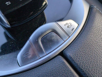 Photo 26 du bon plan MERCEDES-BENZ GLC 220 d Launch Edition 170ch 4Matic 9G-Tronic occasion à 24900 €