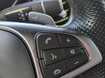 Photo 28 du bon plan MERCEDES-BENZ GLC 220 d Launch Edition 170ch 4Matic 9G-Tronic occasion à 24900 €