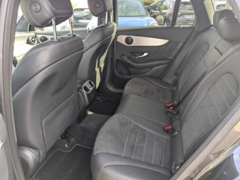 Photo 10 du bon plan MERCEDES-BENZ GLC 300 de 194+122ch AMG Line 4Matic 9G-Tronic occasion à 39900 €