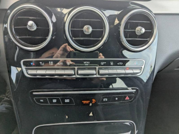 Photo 11 du bon plan MERCEDES-BENZ GLC 300 de 194+122ch AMG Line 4Matic 9G-Tronic occasion à 39900 €