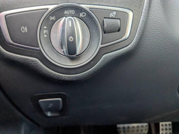 Photo 12 du bon plan MERCEDES-BENZ GLC 300 de 194+122ch AMG Line 4Matic 9G-Tronic occasion à 39900 €