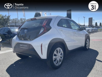 Photo 18 du bon plan TOYOTA Aygo X 1.0 VVT-i 72ch Dynamic MY23 occasion à 13990 €