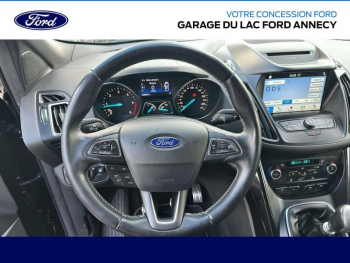 Photo 13 du bon plan FORD Kuga 1.5 TDCi 120ch Stop&Start Titanium 4x2 occasion à 14990 €