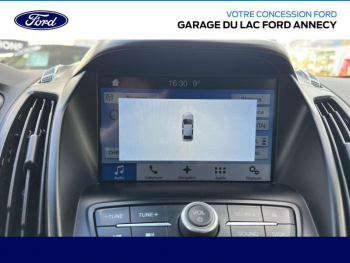 Photo 17 du bon plan FORD Kuga 1.5 TDCi 120ch Stop&Start Titanium 4x2 occasion à 14990 €