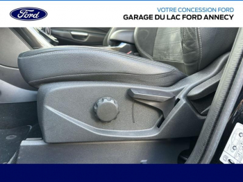 Photo 38 du bon plan FORD Kuga 1.5 TDCi 120ch Stop&Start Titanium 4x2 occasion à 14990 €