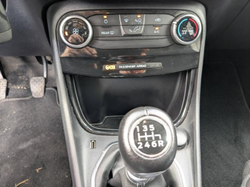 Photo 19 du bon plan FORD Puma 1.0 Flexifuel 125ch S&S mHEV Titanium occasion à 19900 €