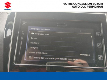 Photo 21 du bon plan SUZUKI Swift 1.2 Dualjet Hybrid 83ch Pack occasion à 17490 €