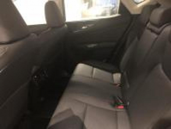 Photo 17 du bon plan LEXUS NX 450h+ Luxe 4WD Pack Design occasion à 48790 €