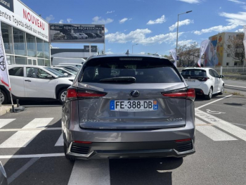 Photo 21 du bon plan LEXUS NX 300h 4WD Luxe Toit Ouvrant occasion à 20990 €