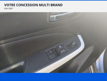 Photo 16 du bon plan SUZUKI Swift 1.2 Dualjet Hybrid 83ch Privilège Auto occasion à 16490 €
