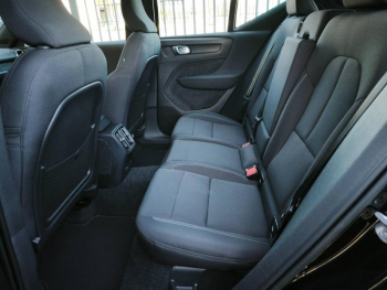 Photo 6 du bon plan VOLVO XC40 Recharge 231ch Start EDT occasion à 28990 €