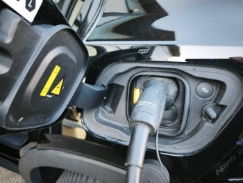 Photo 7 du bon plan VOLVO XC40 Recharge 231ch Start EDT occasion à 28990 €