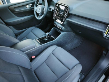 Photo 16 du bon plan VOLVO XC40 Recharge 231ch Start EDT occasion à 28990 €